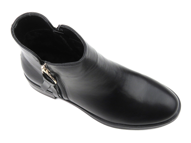 Ocieplane botki damskie na płaskim obcasie - Evento 23BT35-6416, czarne