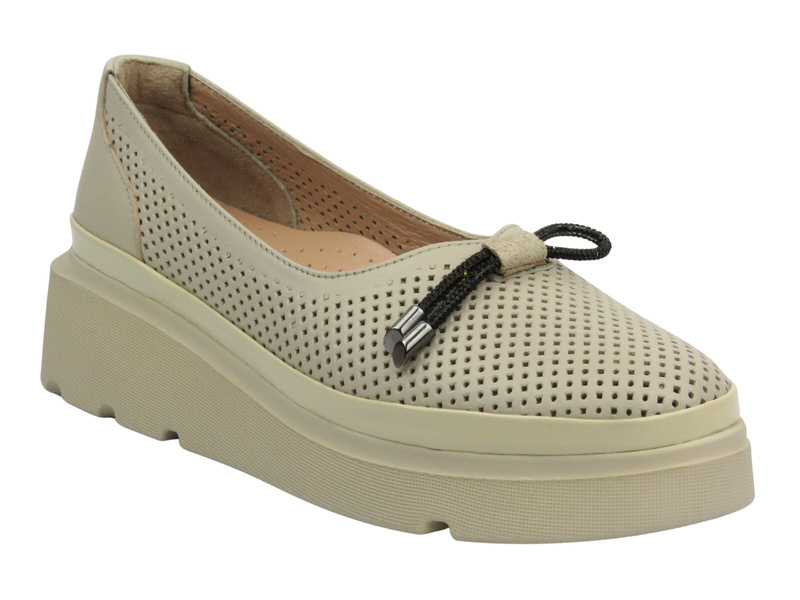 Eleganckie półbuty damskie ze skóry naturalnej - Bombonella 773.1911, beżowe