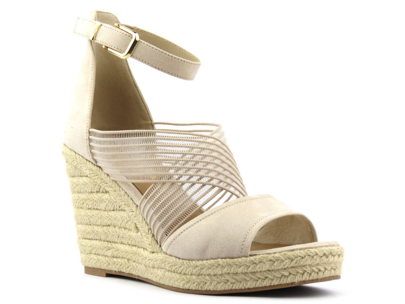 Sandały damskie z modnie zdobioną cholewką - TAMARIS 28350, beżowe