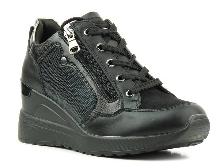 Czarne buty damskie sportowe na koturnie - INBLU IN000243