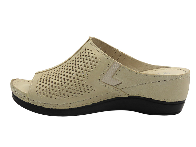 Skórzane klapki damskie na koturnie - Nika Komfort H-157/36, beżowe