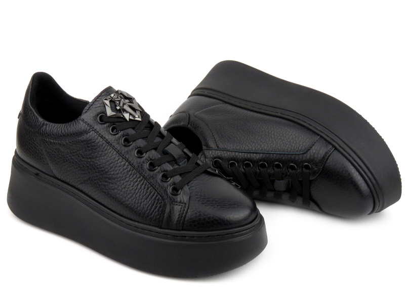 Skórzane buty damskie na platformie - Carinii B9284, czarne