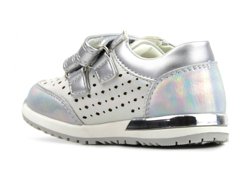 Sneakersy dziecięce z wycięciami w cholewce - WEESTEP R817633315, srebrne