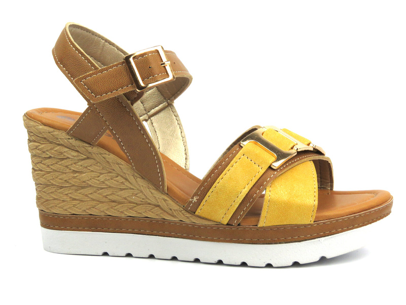 Sandały damskie na koturnie - INBLU FG-39, camel