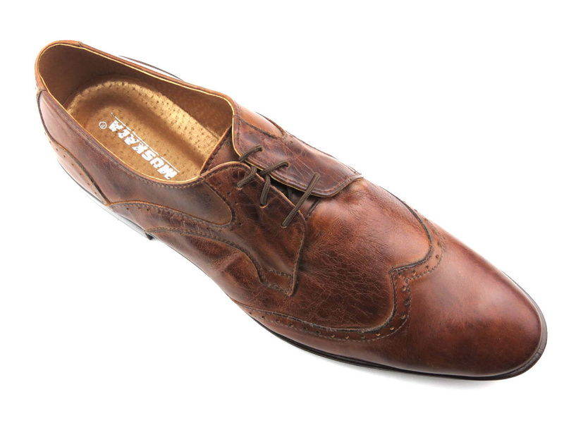 Skórzane półbuty, brogsy męskie MOSKAŁA A118, brązowe