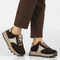 Damskie sneakersy skórzane zamszowe Filippo DP7976/26 brązowe – wygodne półbuty na grubej podeszwie