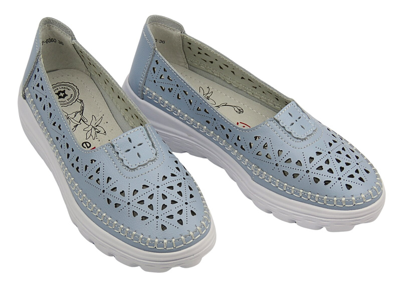Ażurowe półbuty damskie niebieskie Evento 25PB17-8360