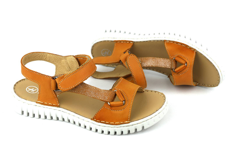 Skórzane sandały damskie polskiej marki HELIOS Komfort 249S, jasny brąz