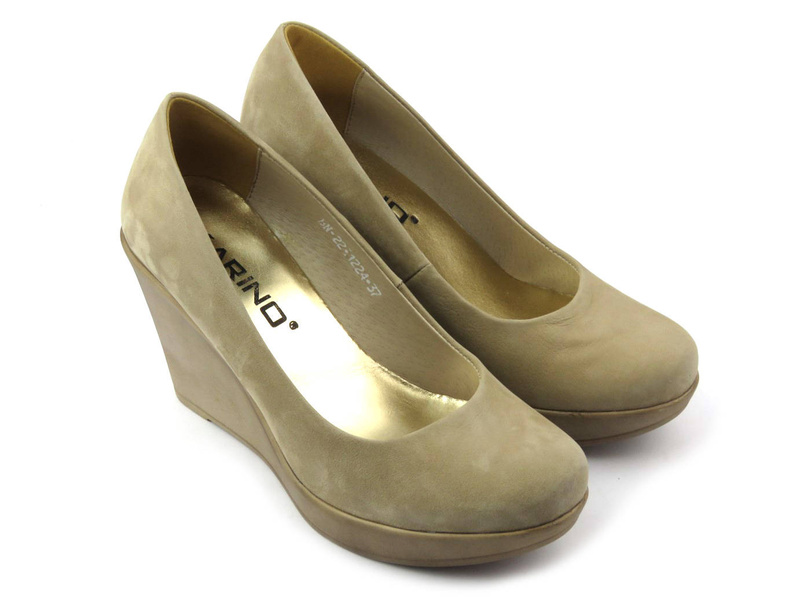 Wygodne czółenka na koturnie - Karino 1224/001, beżowe
