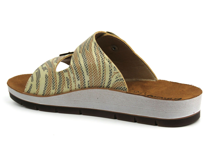 Klapki damskie z klamrami - INBLU CP-45, złote