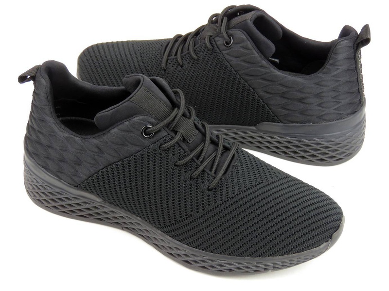 Lekkie sneakersy damskie z miękkiej tkaniny - Marco Tozzi 2-23707-28, czarne