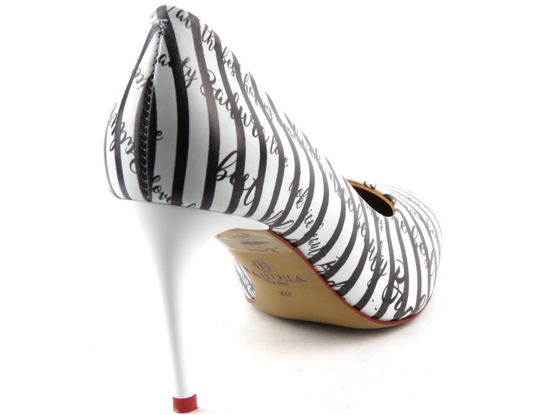 Czółenka, szpilki w stylu glamour - Badura 2580-69