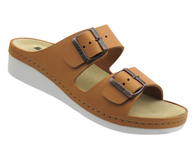 Klapki damskie z klamrami brązowe Leon 5012