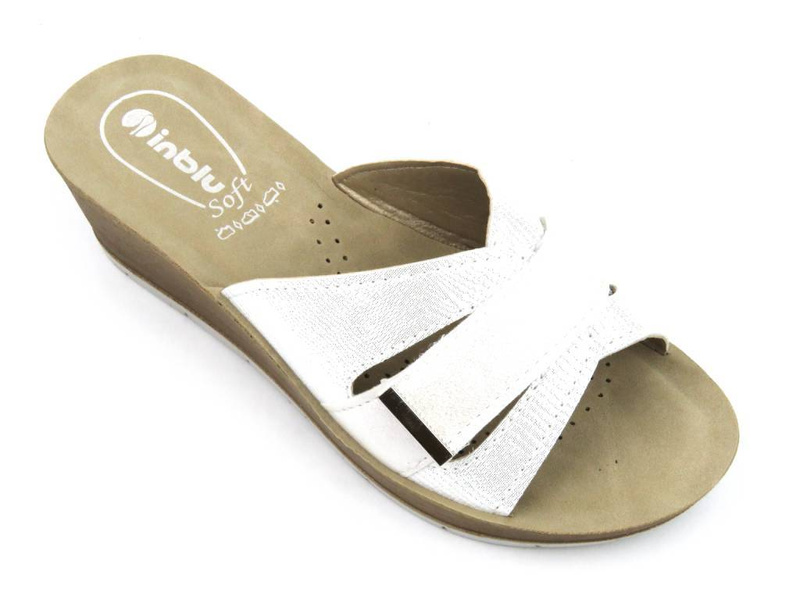 Klapki damskie na koturnie - INBLU RN-10, białe