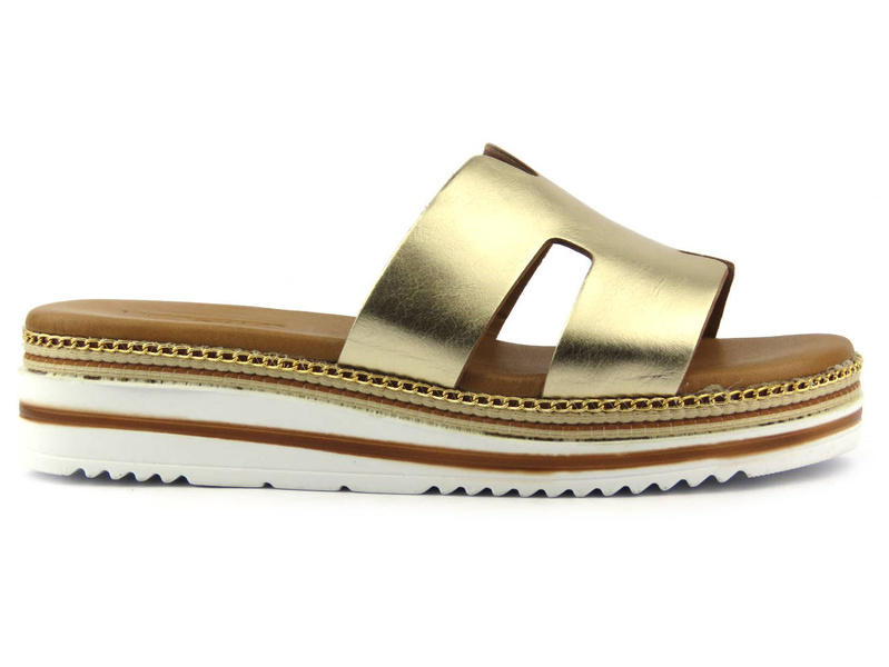 Skórzane klapki damskie na ozdobnej platformie - VENEZIA 261604, złote