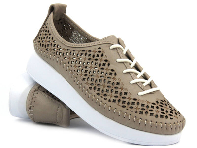 Skórzane półbuty damskie - HELIOS Komfort 1302, beż