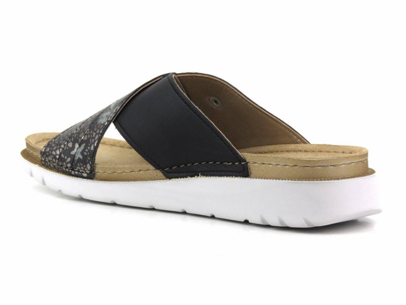 Klapki damskie z klamrą - INBLU CN-32, czarne