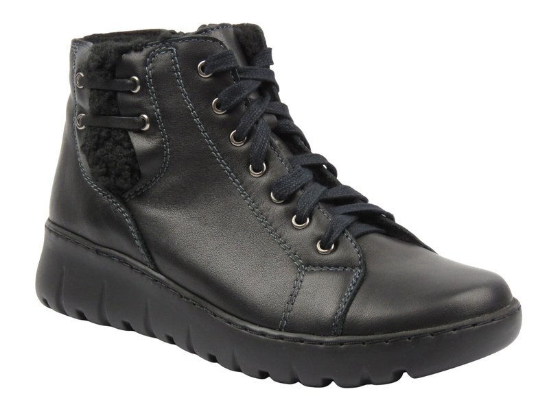 Botki damskie polskiej marki czarne HELIOS Komfort 785