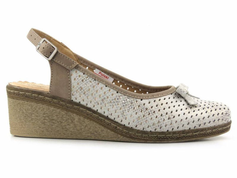 Wygodne sandały damskie na koturnie - Axel 2510, białe