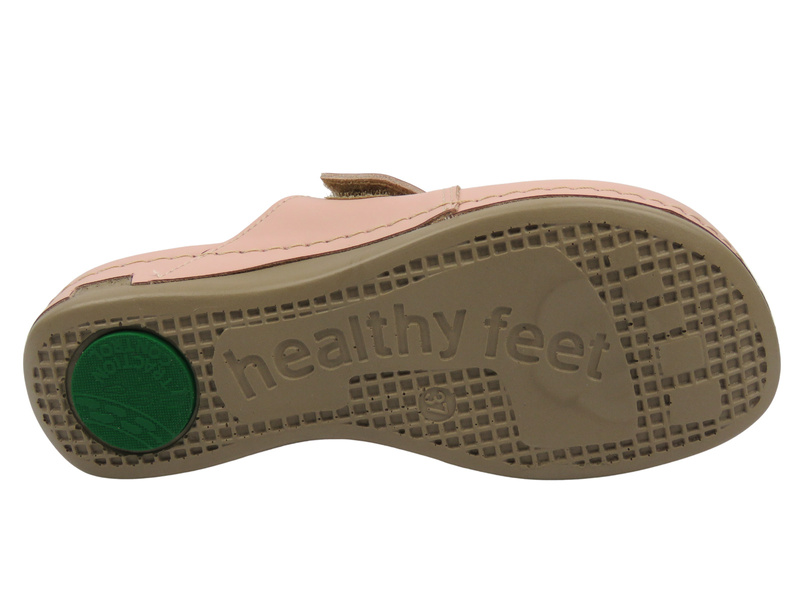 Skórzane, ażurowe klapki damskie różowe Leon 970