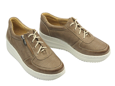 Wygodne, skórzane półbuty damskie beżowe Helios 419