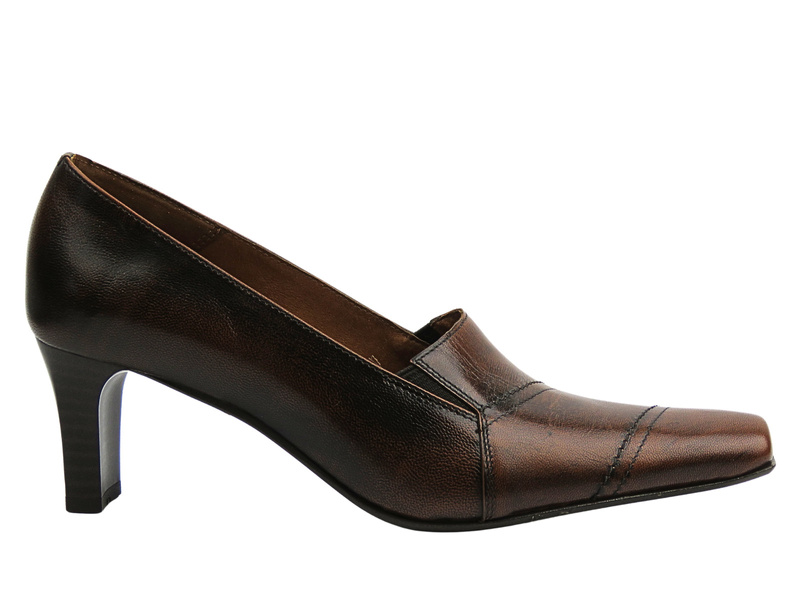 Czółenka damskie ze skóry naturalnej - But-S A517F, brązowe