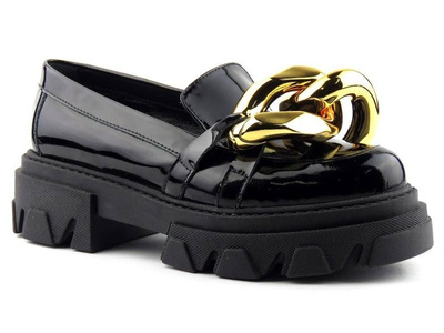 Półbuty, lordsy damskie z ozdobnym łańcuchem - CARINII B5976, czarne