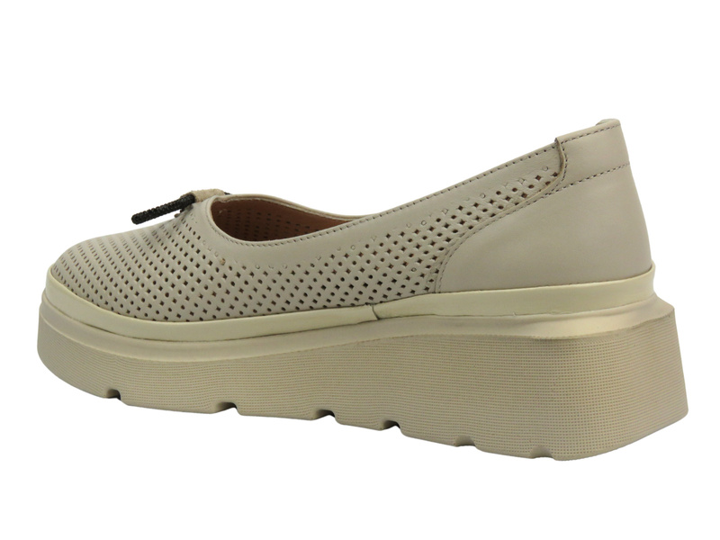 Eleganckie półbuty damskie ze skóry naturalnej - Bombonella 773.1911, beżowe