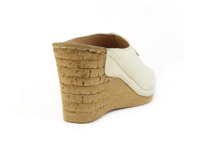 Miękkie klapki damskie na koturnie - Agxbut 500, granatowe