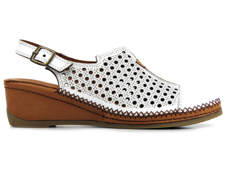 Sandały damskie z zakrytymi palcami - MANITU 820001, białe