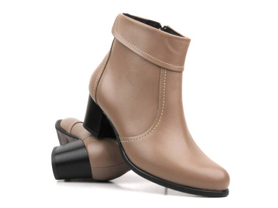 Botki na stabilnym obcasie ze skóry naturalnej - AGXBUT 534, beżowe