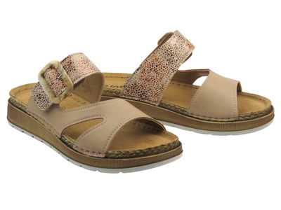 Klapki damskie z regulowanym paskiem- Inblu GS-55, piaskowe