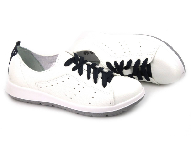 Wygodne półbuty damskie na wiosnę i lato - Inblu WG-26, białe z granatem