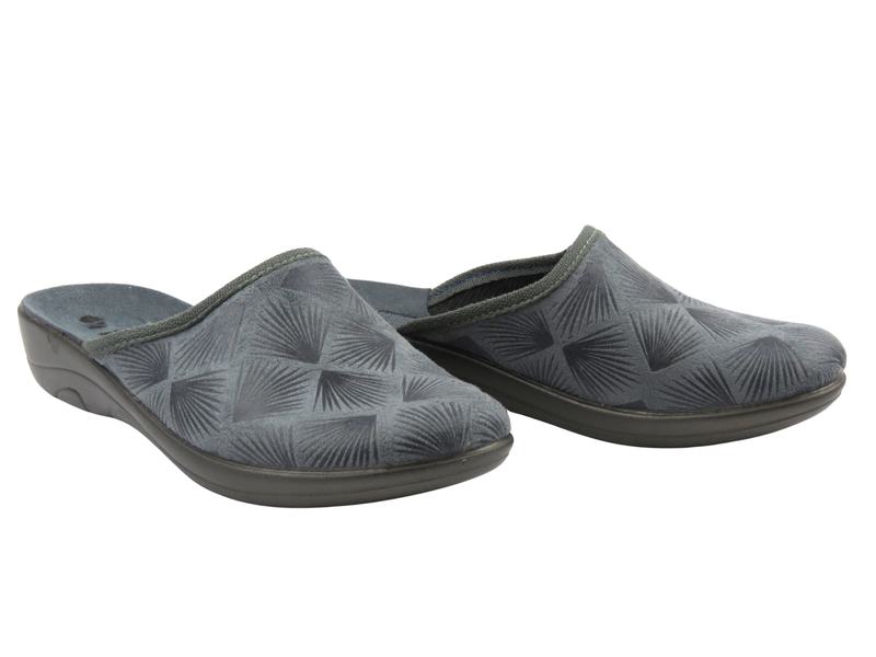Damskie kapcie Inblu 5D-27 szare z geometrycznym wzorem