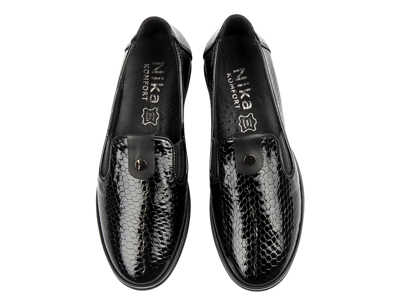 Eleganckie półbuty damskie Nika Komfort 0452-156MSN, czarny lakier