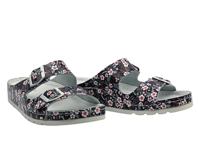 Wygodne klapki damskie lekarskie, sanitarne HELIOS Komfort 288, czarne w kwiaty