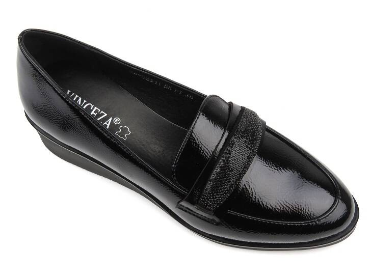 Eleganckie mokasyny damskie Vinceza 58311, czarne