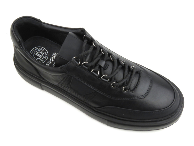 Skórzane sneakersy męskie - JOHN DOUBARE H115-2, czarne
