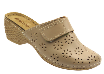 Klapki damskie z regulowaną cholewką - INBLU TR-2U, beżowe