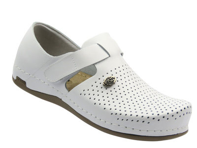 Skórzane klapki damskie białe Leon 959