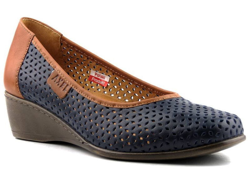 Półbuty damskie z ażurową, przewiewną cholewką - Axel 1676, granatowe