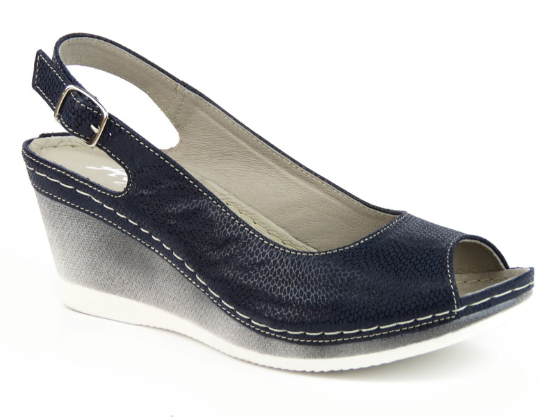 Skórzane sandały damskie na koturnie - Agxbut 554