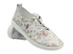 Wygodne półbuty damskie w sportowym stylu - białe w kwiaty Nika Komfort H2023,