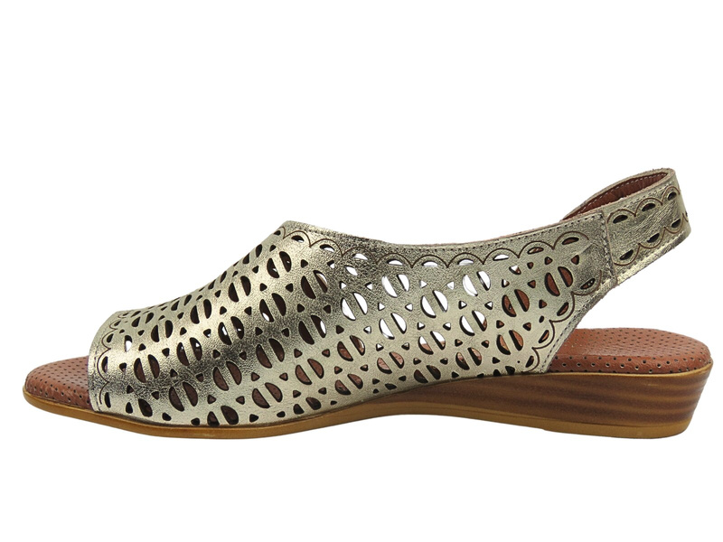 Sandały damskie na płaskiej podeszwie wsuwane złote Artiker 56C2551