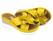 Skórzane klapki damskie na koturnie - Artiker 50C0504, żółte