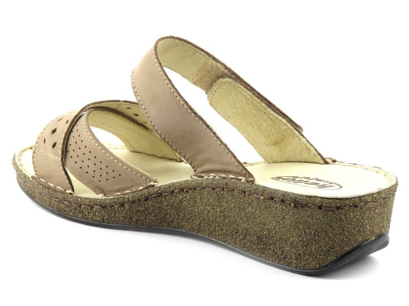 Skórzane klapki damskie z ozdobną cholewką - HELIOS Komfort 233, beżowe