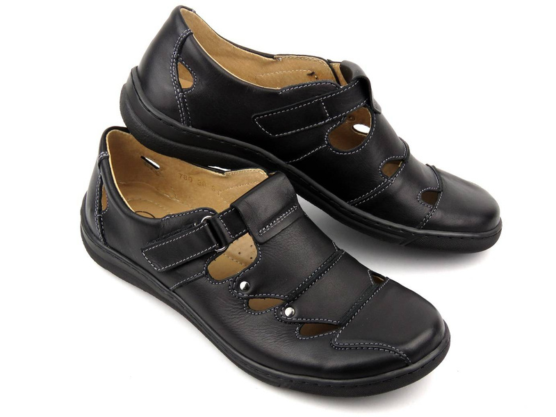 Wiosenne półbuty damskie z wycięciami - Helios Komfort 780, czarne