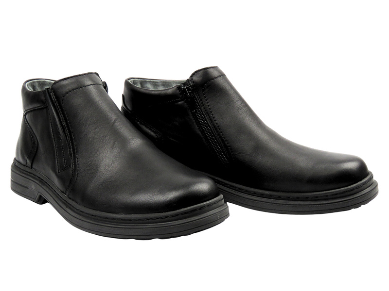 Lekkie, wygodne trzewiki męskie polskiej marki Helios 886, czarne