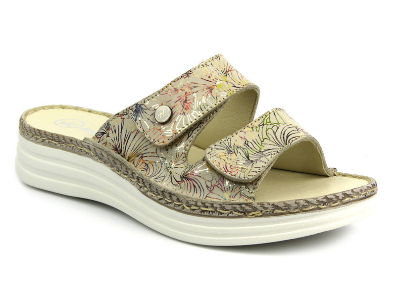 Wygodne, miękkie klapki damskie HELIOS Komfort 122, złoty