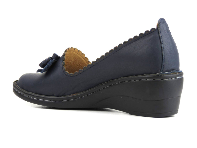 Czółenka, półbuty damskie na koturnie - MANITU 840029-05, granatowe